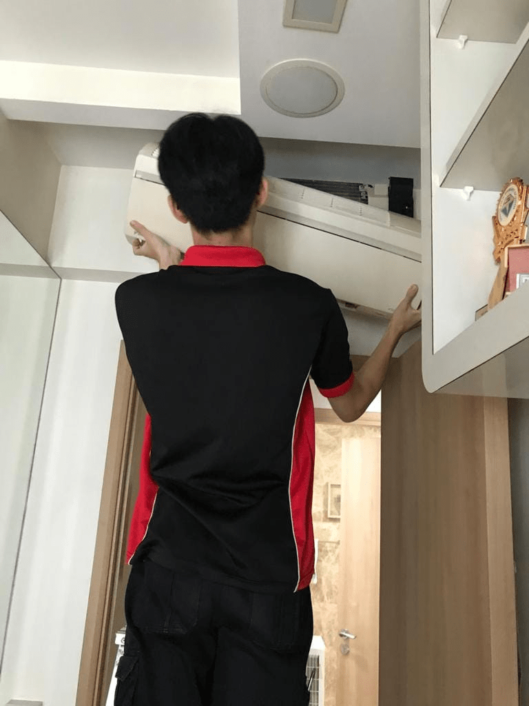 Prevent Breakdowns with Regular AIRCON SERVICING
